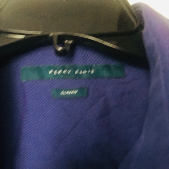 đź’ĄPerry Ellis casual button down - Picture 2 of 2